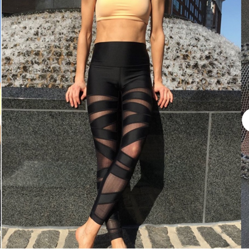 🦄RARE🦄Lululemon High Times Shine Dot Tech Mesh